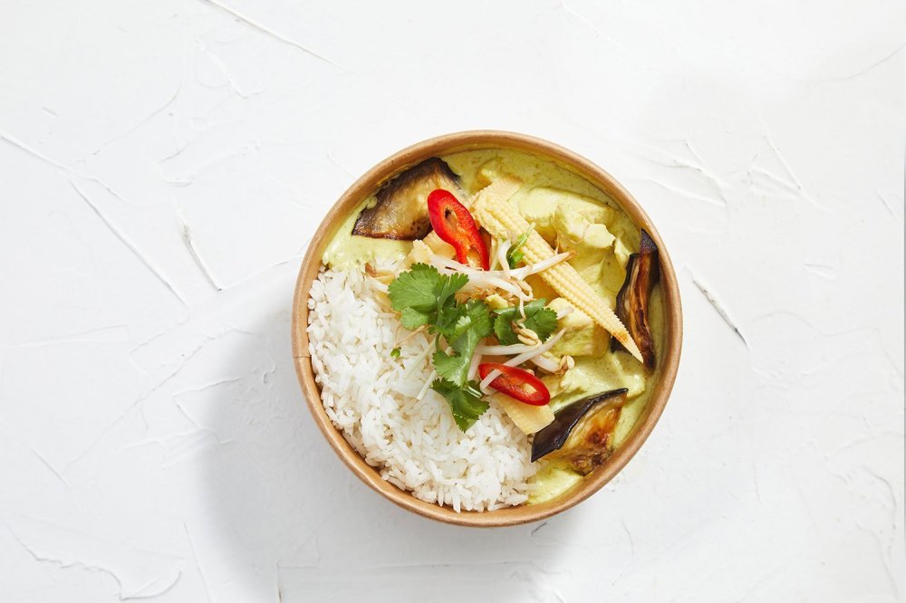 Individual: Thai Green Curry Chicken with steamed rice