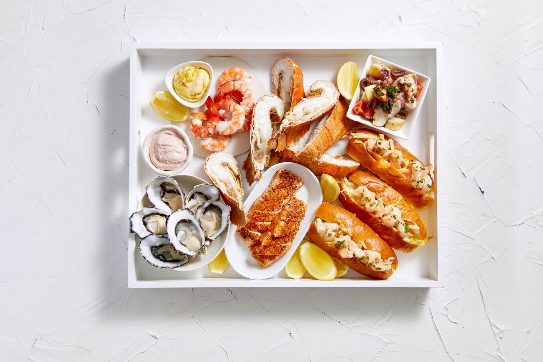 Seafood Deluxe Platter (Min 20 person)  - min 48 hours notice 