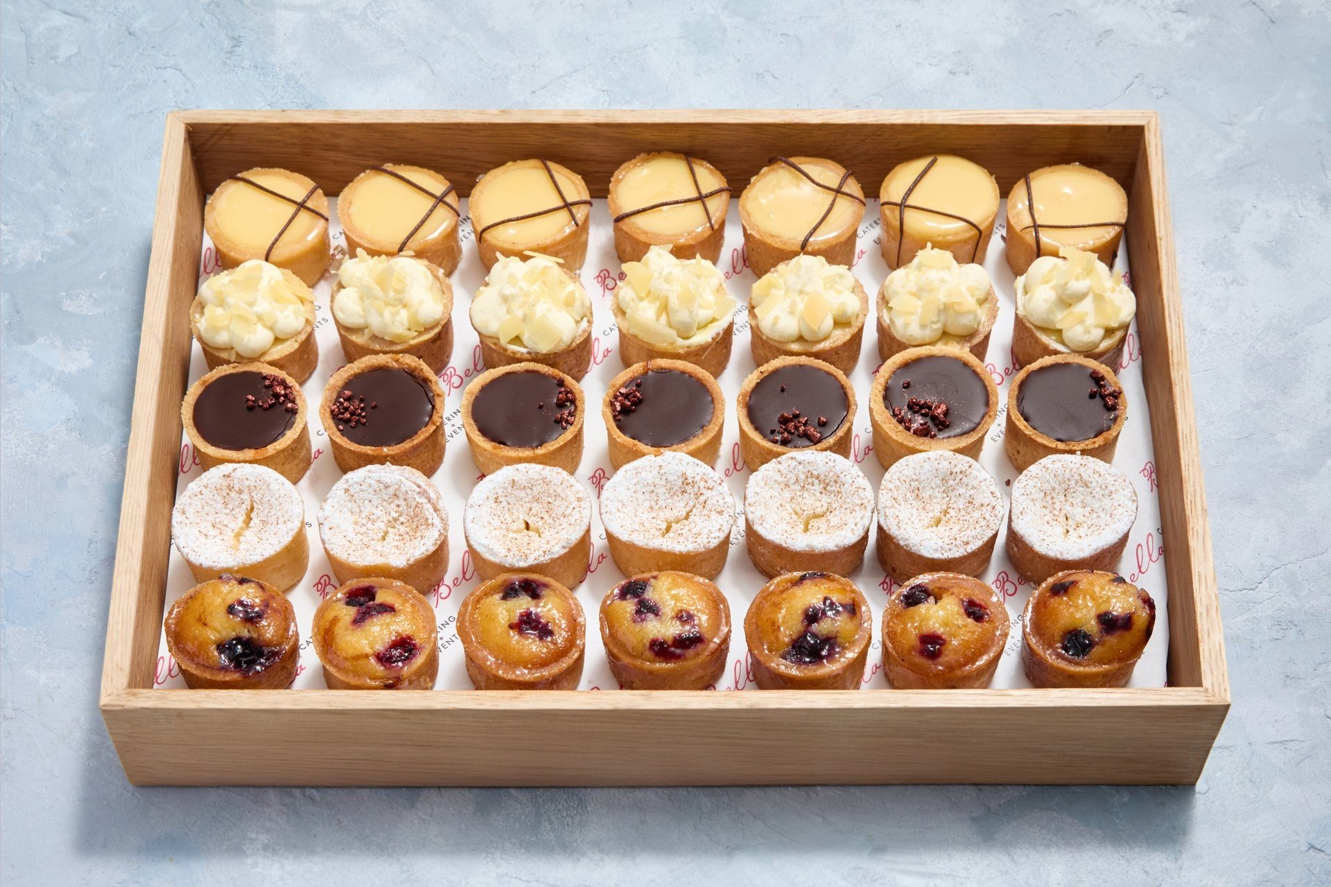 Cocktail Petite Four Tartlets box (35pcs)