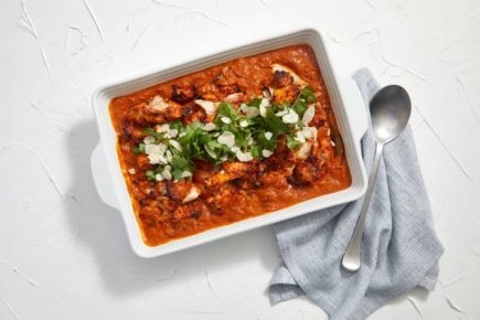 Classic Butter Chicken with Fragrant rice and Toasted Almonds - Hot meals TN 